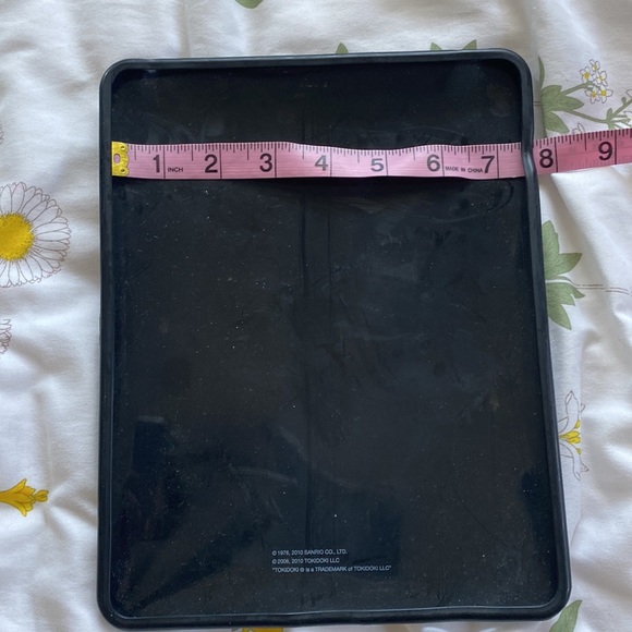 Tokidoki x hello kitty iPad case - Picture 6 of 9